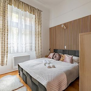 Appartement met Twee Kamers
